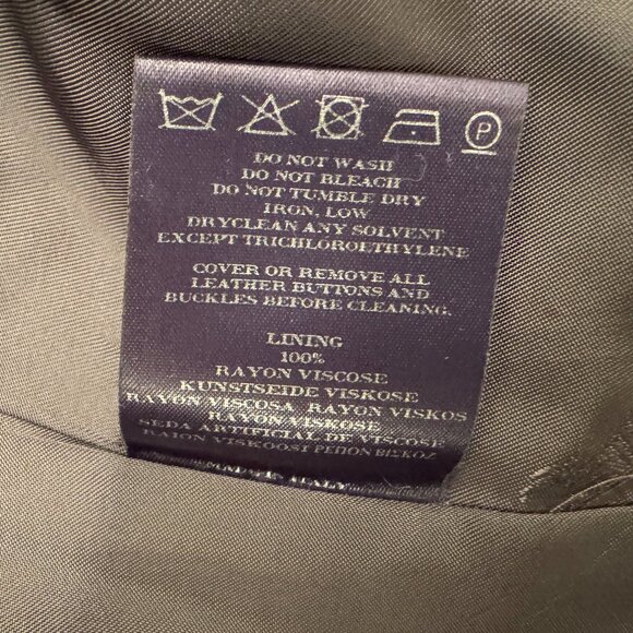 Burberry dark grey military jacket with zip sleeves this is a rare find! - Picture 14 of 15